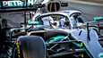 Mercedeksen huipputallissa ajava formula1-kuljettaja Valtteri Bottas tavoittelee jättipottia maaliskuussa alkavalla kaudella.