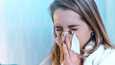 Flunssakaudella moni käyttää tukkoisuutta vähentävää nenäsuihketta.