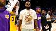 LeBron Jamesin ja Lakersin viime kausi oli pettymys, mutta kentän ulkopuolella supertähdellä kulkee lujaa.