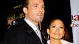 Jennifer Lopez ja Ben Affleck erosivat vuonna 2004. Kuvassa pari vuonna 2002.
