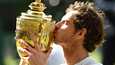 Makea pusu. Andy Murray juhli uransa toista Wimbledonin voittoa.