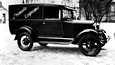 Tämän Primulan Ford-jakeluauton vuosimalli ei ole varmasti tiedossa. Sen arvellaan olevan joko 1928 tai 1929.