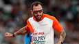 Hallitsevalla 200 metrin maailmanmestarilla Ramil Guliyevilla on ollut tukalaa Dohan helteissä.