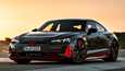 Audi RS e-tron GT Prototyp on kuin Porsche Taycanin ja Audi A7:n rakkauden tulos. Tähtäimessä on mm. Teslan Model S.