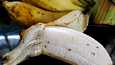 Banaanikärpäsistä pääsee eroon, kun tuntee muutaman näppärän niksin.