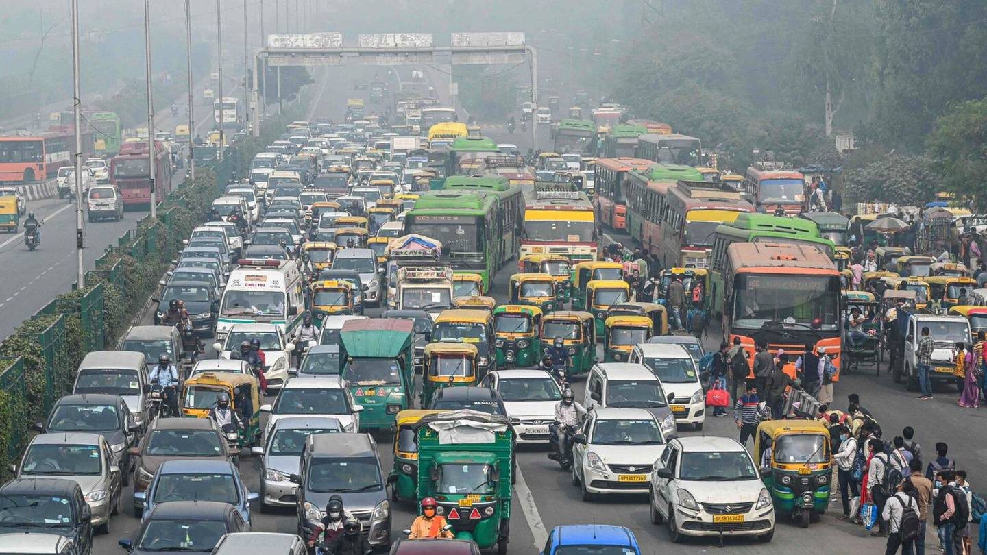 Delhi sulkee koulut viikoksi ilmansaasteiden vuoksi
