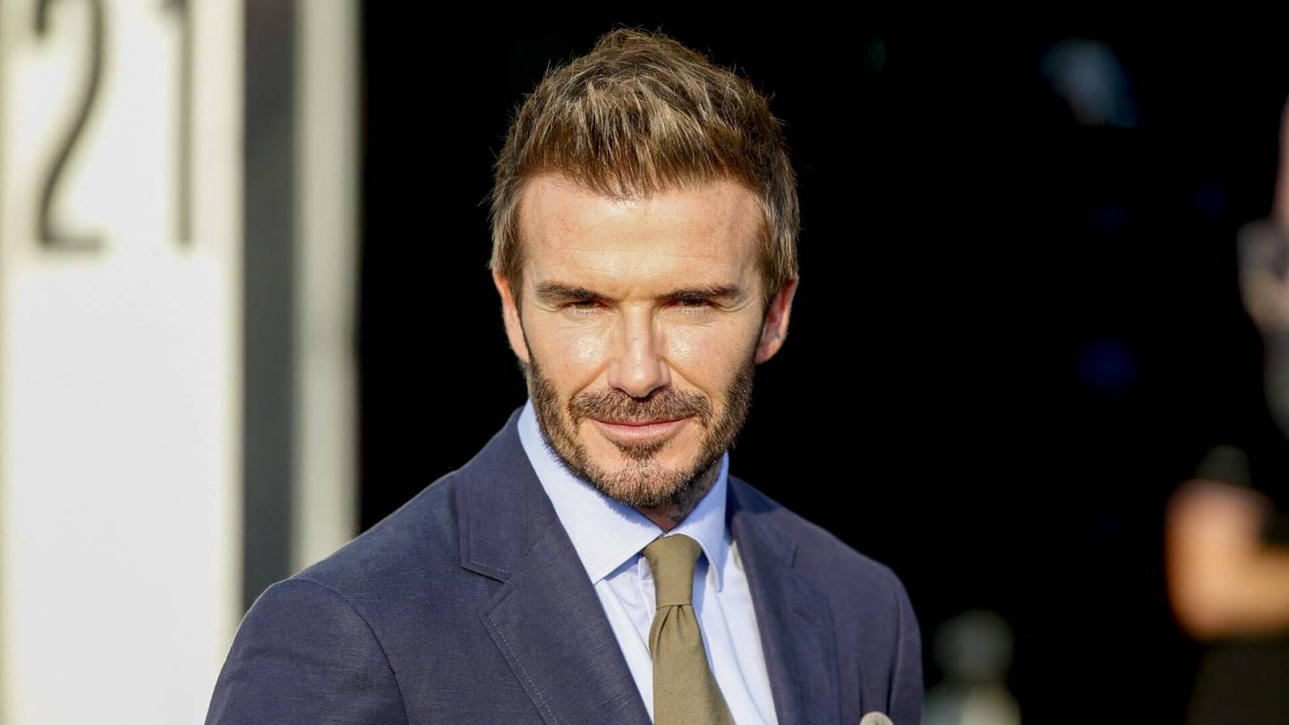 David Beckham kumoaa huhuja Victoria-vaimonsa ”kulissipeleistä” – ”Ihmiset luulivat”