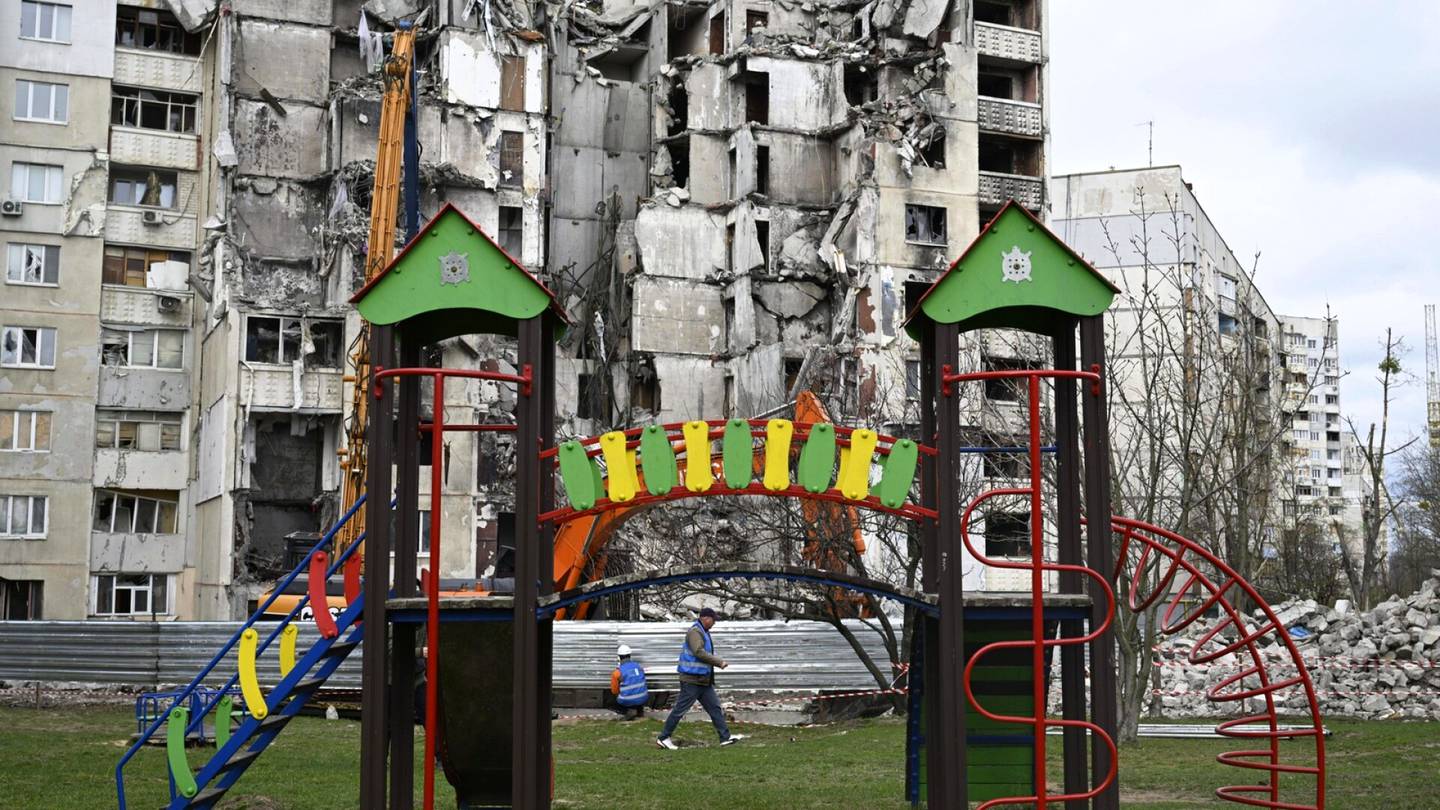 Venäjä tuhosi Harkovan Saltivkan romuksi ja raunioiksi – tältä siellä näyttää nyt