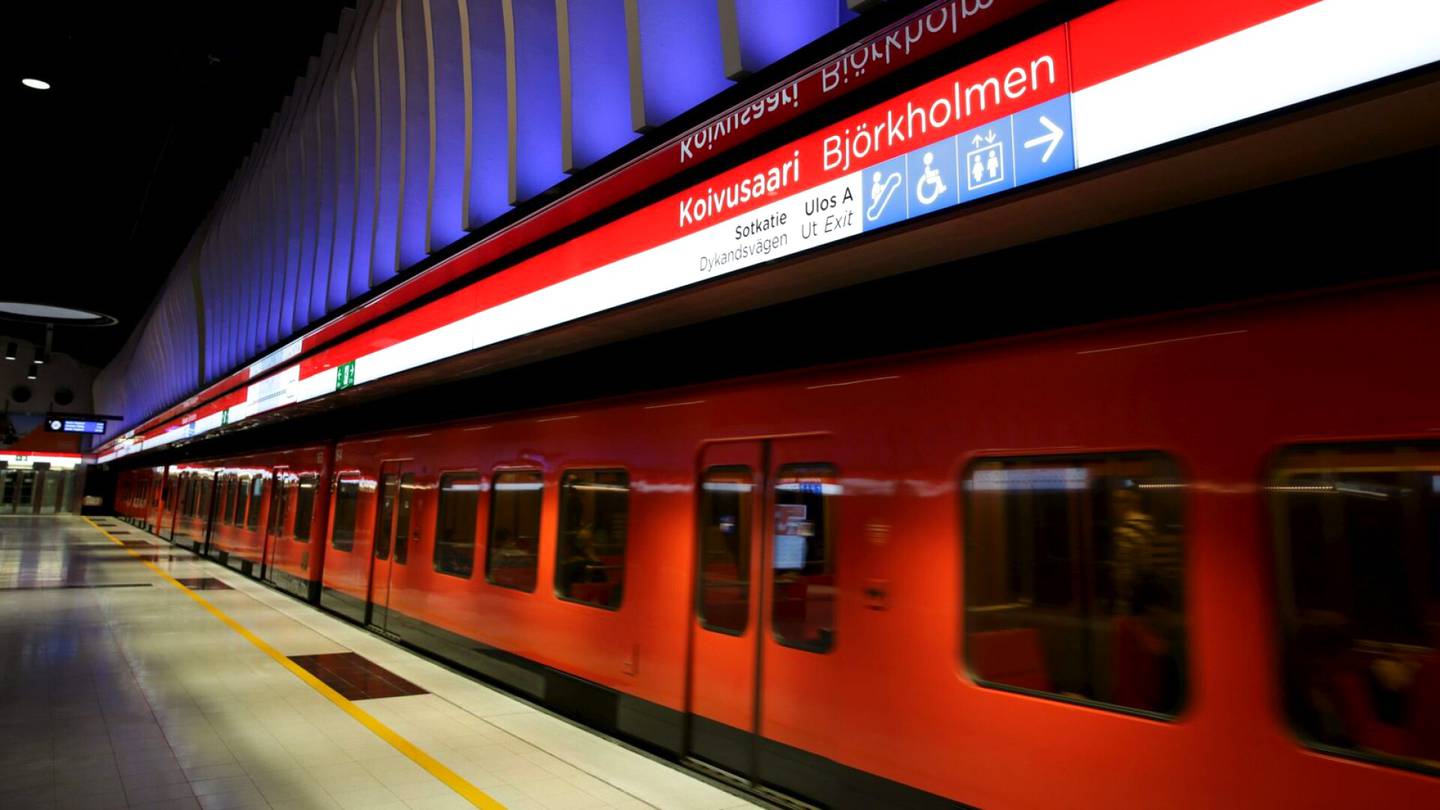 Metrokiista: Siemens tuomittiin maksamaan HKL:lle miljoona­korvaukset