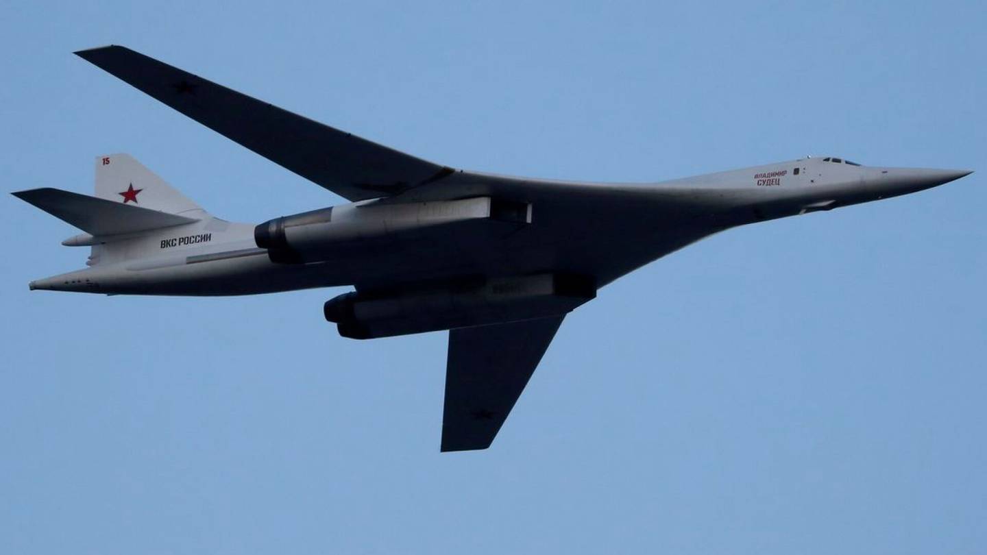 Venäjän Tu-160 -pommikoneet härnäsivät Nato-maiden ilmavoimia Pohjanmerellä