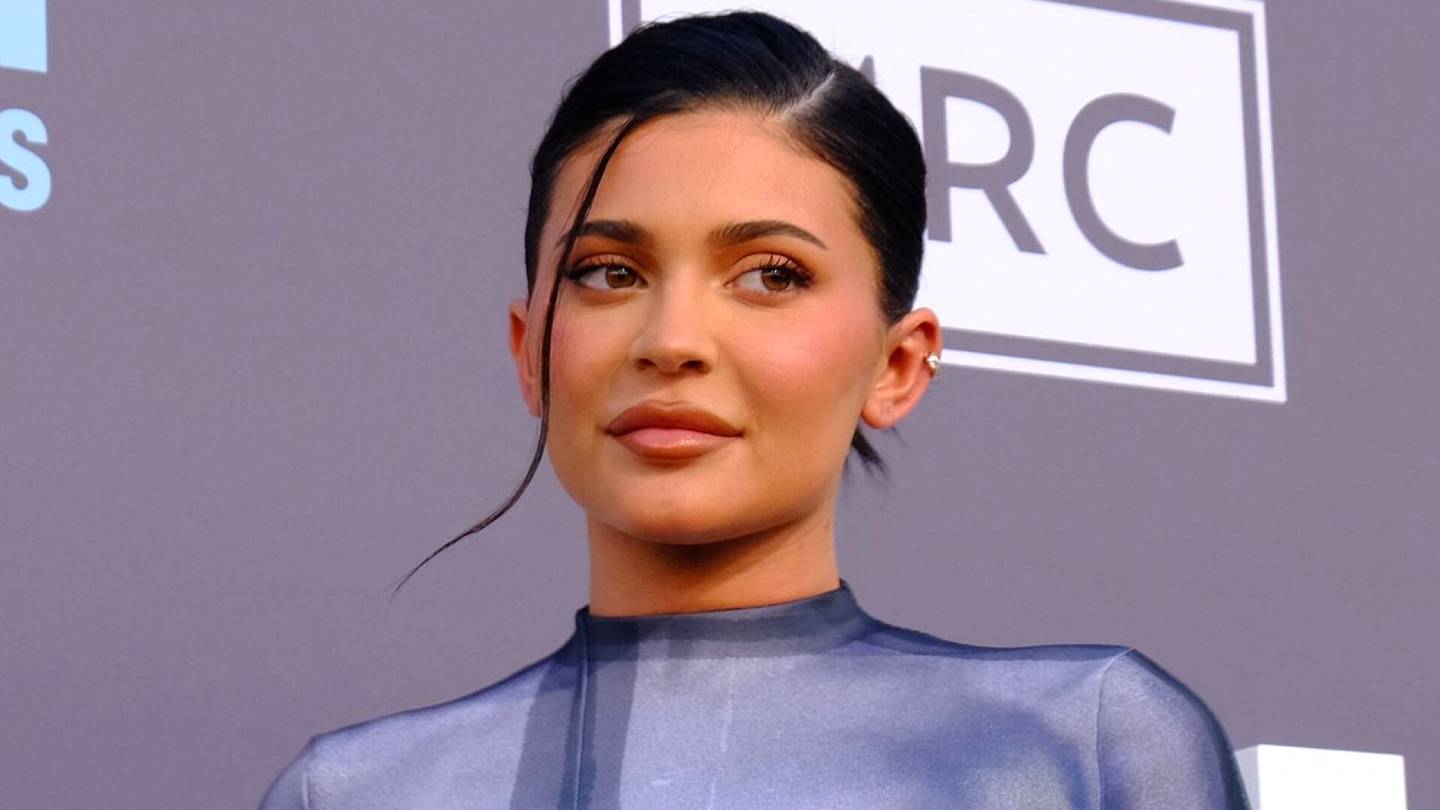 Kylie Jennerin bikinikuva sai seuraajat hieraisemaan silmiä – ja sitten alkoi kommenttivyöry: ”Olen kauhuissani”