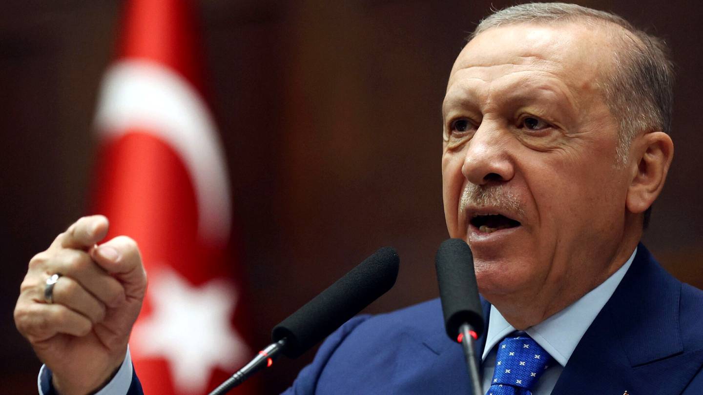 Amerikkalainen ex-diplomaatti ehdottaa Turkin savustamista ulos Natosta – ”Muut ovat olleet jo pitkään kyllästyneitä kaksinaamaisuuteen ja leikkeihin”