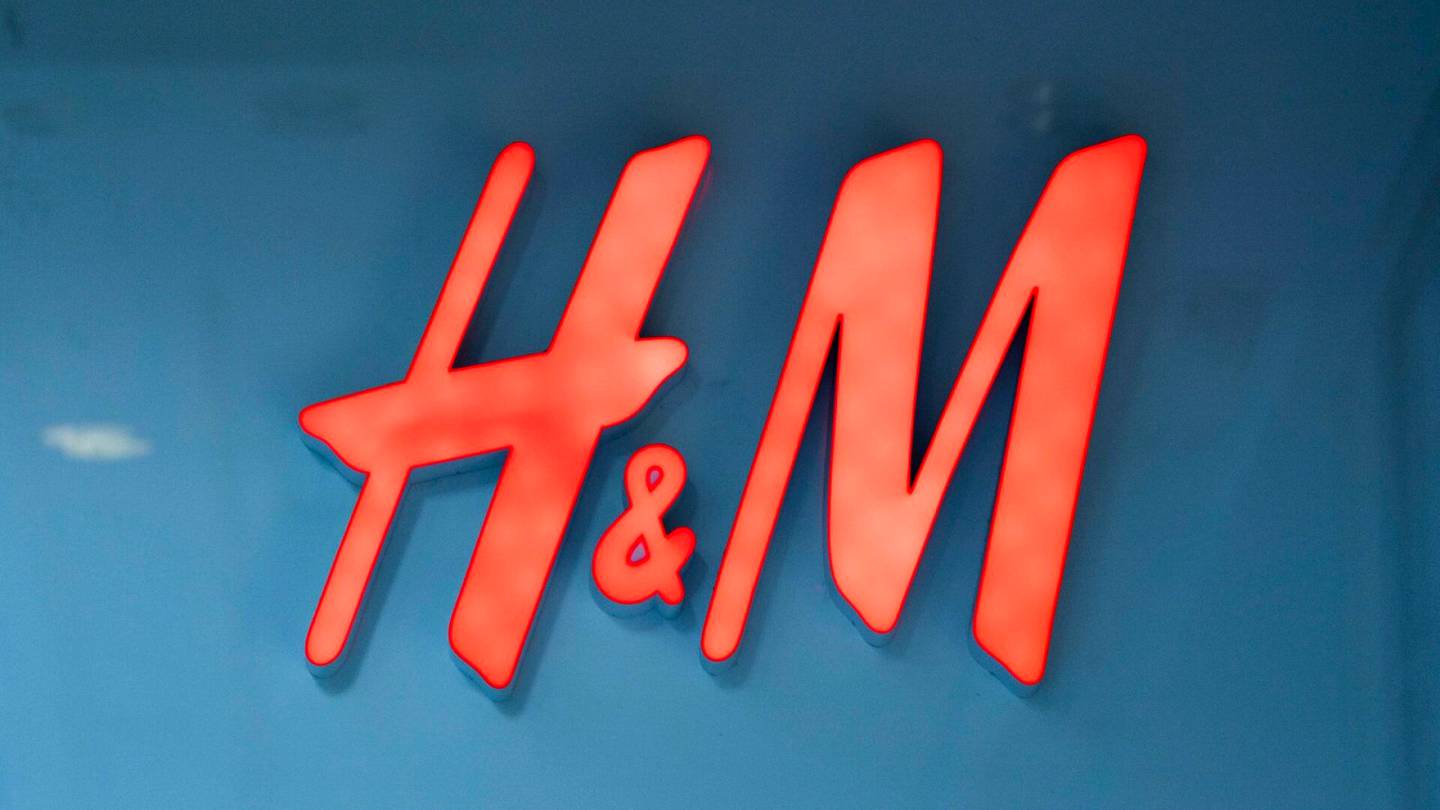 H&M palasi kiinalaisen Alibaban verkkokauppaan