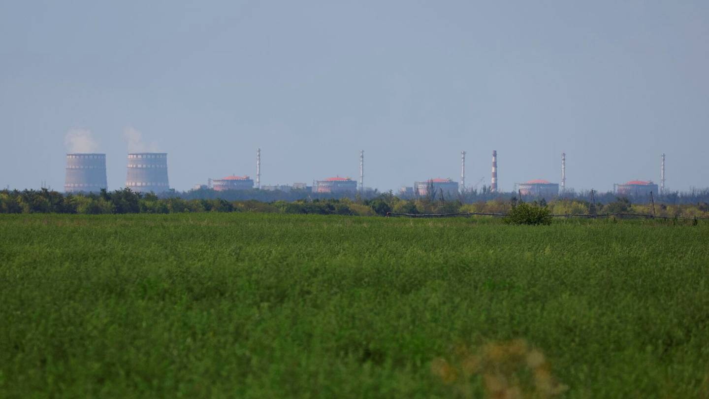 Euroopan suurin ydin­voimala Ukrainassa on vaurioitunut pahasti tulituksessa, kertoo voimalan käytöstä vastaava yhtiö