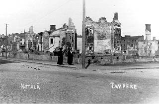 Kyttälän kaupunginosa kärsi tuntuvia vahinkoja sisällissodan aikana. Tulipalojen jäljiltä näky oli lohduton.