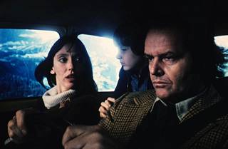 Shelley Duvallin ja Jack Nicholsonin kanssa elokuvan pääosassa nähtiin tuolloin kuusivuotias Danny Lloyd.