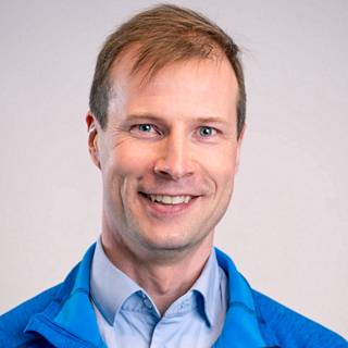Työterveyslääkäri Oskari Valtola (kok) Mikkelistä ei jäänyt kauaksi puolueen perinteisen ääniharavan Antti Häkkäsen äänistä. Valtola keräsi 1 421 ääntä, ja Mäntyharjun Häkkänen 1 870 ääntä.