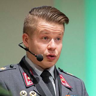 Maanpuolustuskorkeakoulun apulaisprofessori Antti Paronen arvioi, ettei Venäjä luovu Krimille saavuttamastaan maayhteydestä.