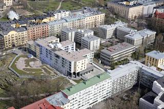 Venäjän laaja suurlähetystöalue on Helsingin Ullanlinnassa.