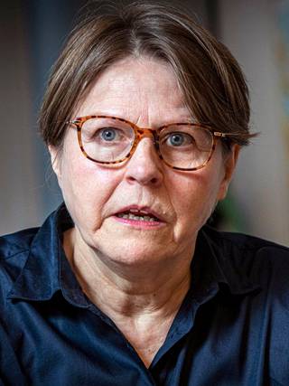 Heidi Hautala (vihr) piti Lipposen roolia Nord Stream -yhtiössä ”huolestuttavana”.