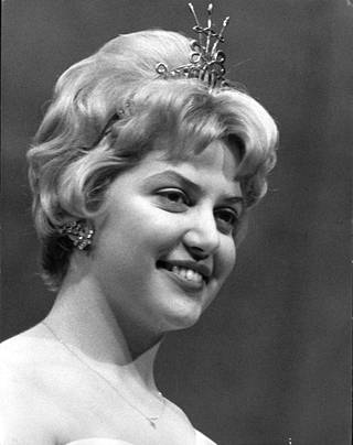 Tarja Nurmi oli 1950-luvun viimeinen Miss Suomi.