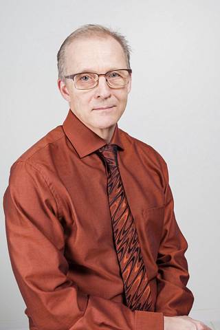 –  Kaksi viikkoa on menty melko äärirajoilla tehohoidossa, sanoo Oulun yliopistollisen sairaalan johtajaylilääkäri Juha Korpelainen.