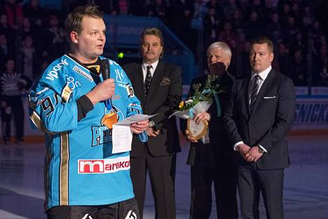 Jantunen aateloitiin Lahti-kiekon Hall Of Fameen tammikuussa 2017.
