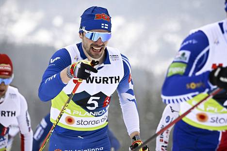 Ristomatti Hakola onnistui omalla osuudellaan. Vain maailmanmestari Norja karkasi suomalaiselta.