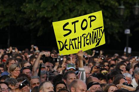Mielenosoittajat vaativat vuonna 2008 presidenttiehdokkaalta Barack Obamalta kuolemanrangaistusten lopettamista.