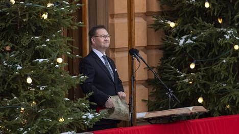 Protokollapäällikkö Mika Akkanen julistaa joulurauhan tänä vuonna yhdeksättä kertaa.