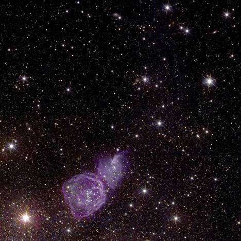 Barnardin galaksi on epäsäännöllinen kääpiöellipsigalaksi. Myös se tallentui Euclidin kuviin.