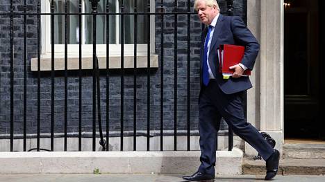 Britannian pääministeri Boris Johnson on lähteiden mukaan eroamassa konservatiivijohtajan paikalta.