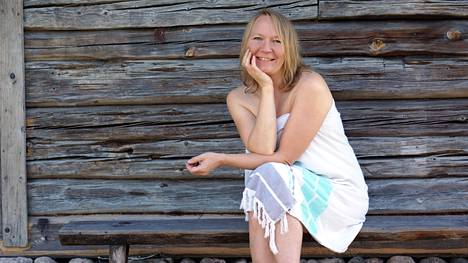 Saija Silén on Vuoden saunamestari vuodelta 2011.  Suomalaisella saunakulttuurilla menee hänen mukaansa hyvin.