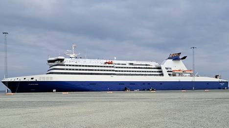 Superfast IX (Atlantic Vision) Fayardin telakalla Tanskassa keväällä 2024.