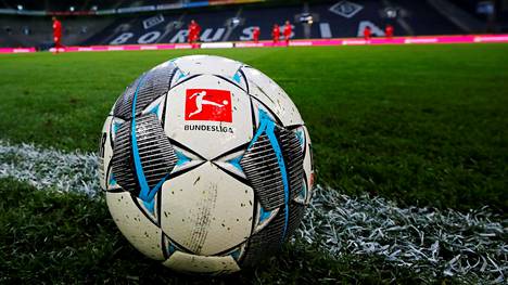 Bundesliigan paluu sai hyväksynnän – ensi viikon perjantaina pelataan taas  - Eurosarjat - Ilta-Sanomat