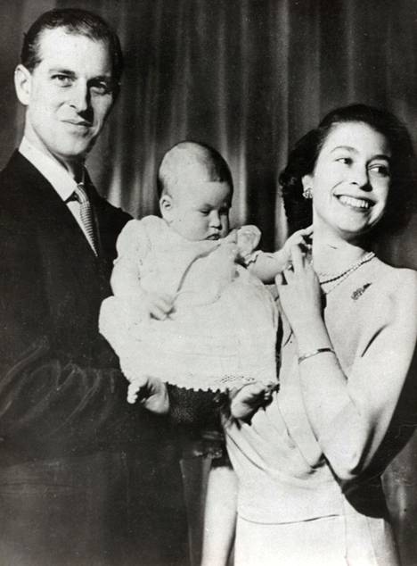Vuonna 1948 syntynyt prinssi Charles on Elisabetin ja Philipin esikoinen.