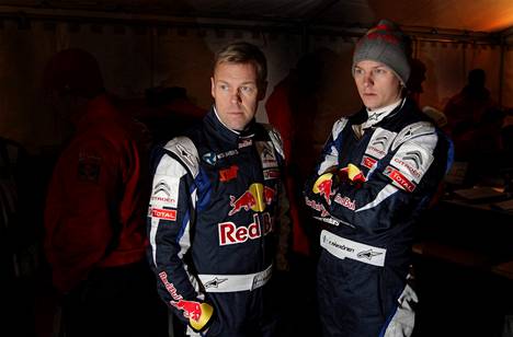 Citroenin Kimi Räikkönen ja kartanlukija Kaj Lindström Arctic Rallissa tammikuussa 2010.