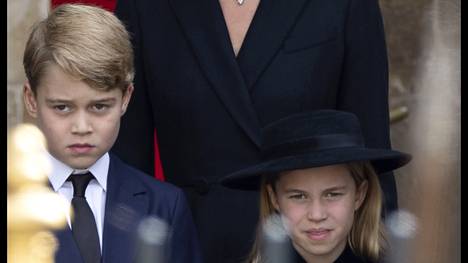 Prinssi Georgesta ja prinsessa Charlottesta leviää suloinen video sosiaalisessa mediassa.