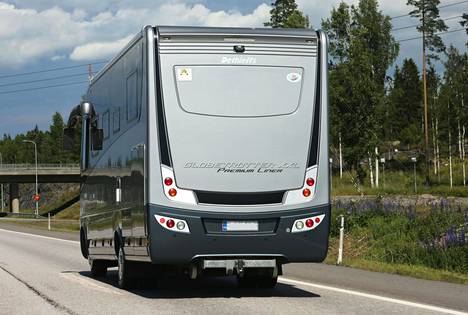 Yli 3,5-tonnisten matkailuautojen enimmäisnopeus on nousemassa lukemaan 80:sta 100 km/h.