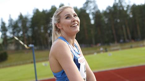 Kolmiloikkaaja Kristiina Mäkelä oli yksi yleisurheilijoista, jotka saivat kolmesta vaihtoehdosta suurimman tukisumman.