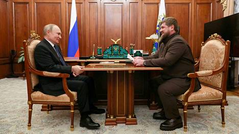 Venäjän presidentti Vladimir Putin tapasi liittolaisensa, tshetsheenijohtaja Ramzan Kadyrovin Moskovassa.