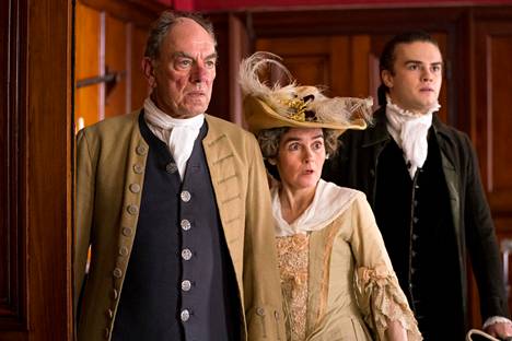 Sophia's grandfather (Alun Armstrong) and aunt (Shirley Henderson) and Tom's evil cousin (James Wilbraham).