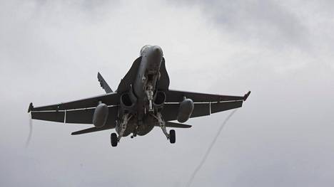 Suomen ilmavoimien Horneteihin hankkimat risteilyohjukset otettiin käyttöön  kaikessa hiljaisuudessa – kantama jopa 370 km - Kotimaa - Ilta-Sanomat