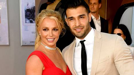 Britney Spears ja hänen pitkäaikainen kumppaninsa Sam Asghari.