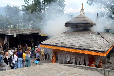 Hilaree Nelsonin siunaustilaisuus järjestettiin nepalilaisessa temppelissä.