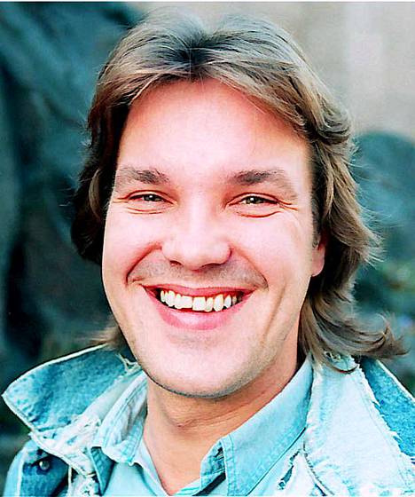 1993: Reilu kolmekymppinen näyttelijä Juha Veijonen tähditti Aleksi Mäkelän Romanovin kivet -elokuvaa.