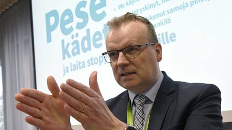 THL:n pääjohtaja Markku Tervahaudan mukaan laitos on antanut rokotussuosituksia joka kuukausi syksyn ajan.