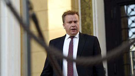 Puolustusministeri Antti Kaikkonen muistuttaa Ilta-Sanomien haastattelussa, että koronavirus ei ole ensimmäinen kriisi Suomen historiassa. Eikä viimeinen.