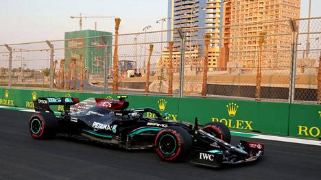 Valtteri Bottas innostui Saudi-Arabian GP:n radasta.