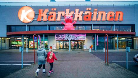 Tavarataloketju Kärkkäisellä on liikkeet Lahdessa, Ylivieskassa, Oulussa, Iissä ja Jyväskylässä. Kuvassa Lahden Renkomäen myymälä.